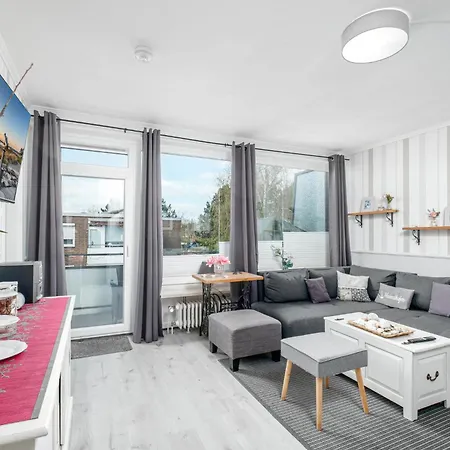 Strandrose * Timmendorfer Strand