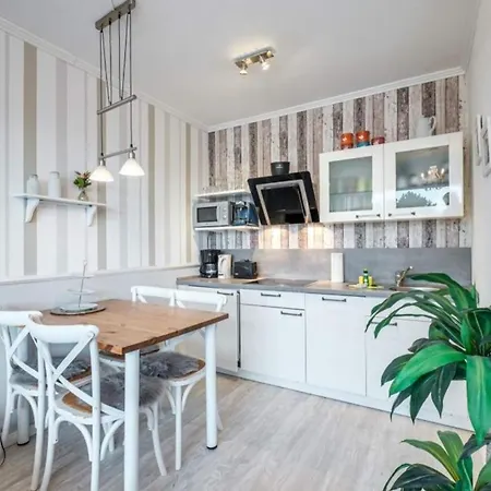 Strandrose Apartament *